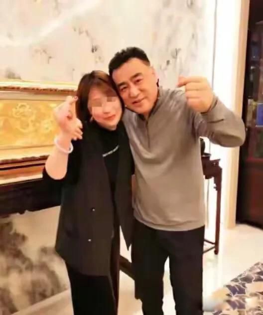 张宏民为什么至今单身 不结婚跟我们无关