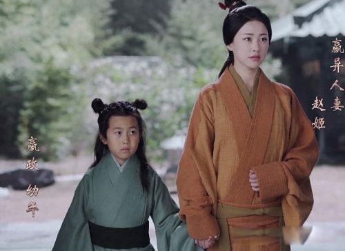 ��ʼ��������Τ�Ķ����� ���ֹ�ϵ���Ǽ�����������