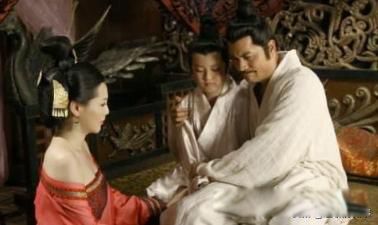 �ݷ�������ʲô������ŭ������ ������������