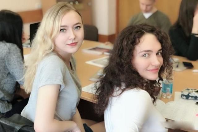 �׶���˹Ů�˺�Ȣ�� �ǳ�ʡ�Ļ�ʡ���˴󼸰���