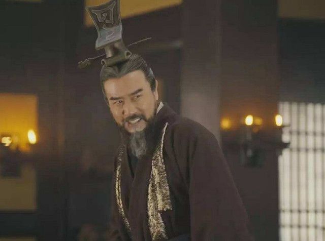 �ܲ���һ������������ ��Ӣ�ۡ��������ۡ����ݱ�