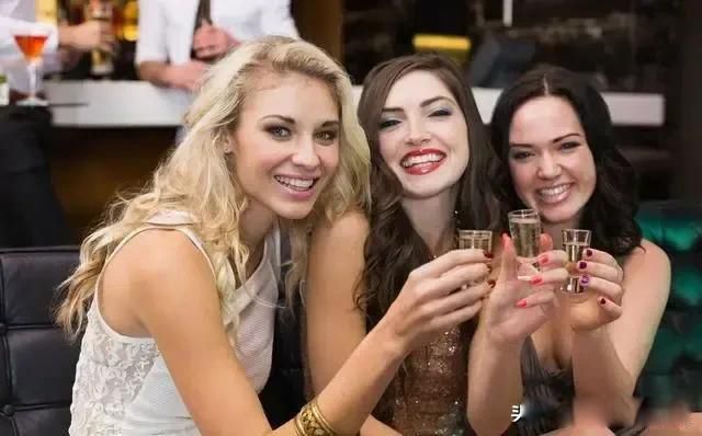 ����˹Ů��Ϊʲô����ᷢ�� ��������һ�㶼����ʮ���Ժ�