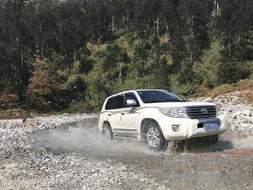 自驾游川藏线需要注意些什么 给你提出如下建议