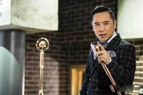 �����ڹ�������ʵ�� ��Ӫ�������������չ�˾˹����