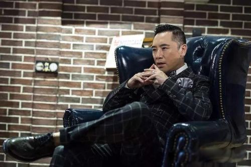 �����ڹ�������ʵ�� ��Ӫ�������������չ�˾˹����