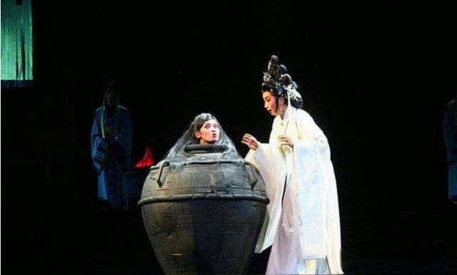 �������ݷ����������� ��ӯ���ŵ���ô����