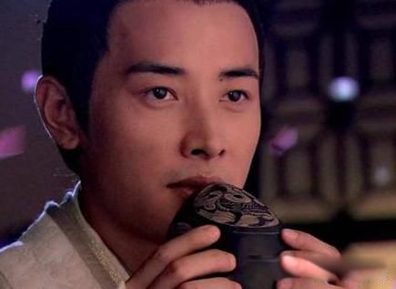 �ݷ�����������˼��� �����ݷ��˵�������ǿ