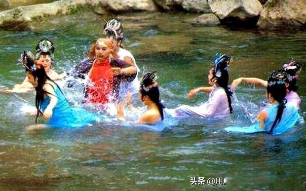 ���е�ʮ���׼ �������յ���Į��˽