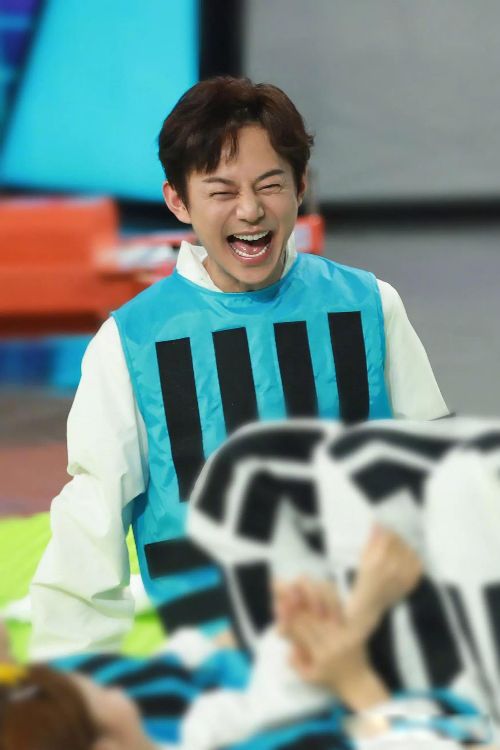 何炅为什么被全网封主要原因 有点咎由自取的意思