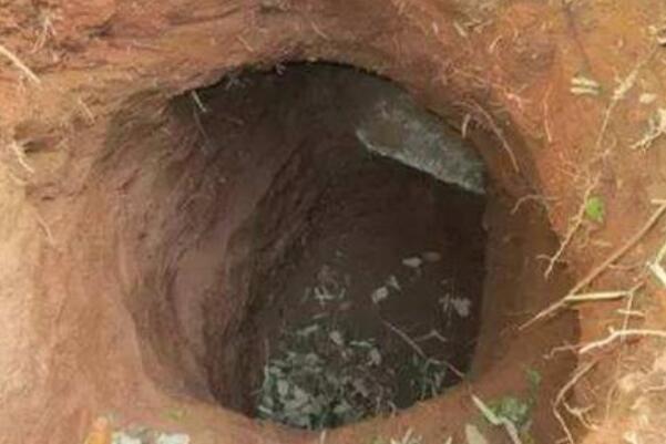 Ӻ��Ĺ�������� Ϊʲô������û�б���