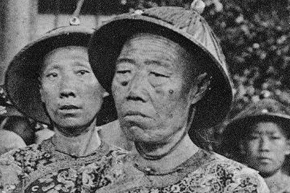 李莲英死因终于真相大白 太监李莲英墓为什么只有头咋死的