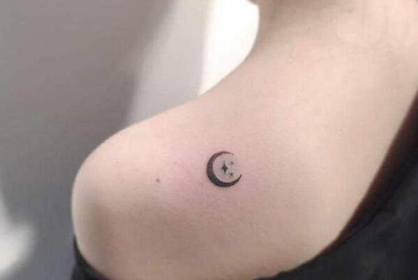 ����Ů�Ӹ�������ͼ�� ��˽�ܴ�������Ů���ܿ���