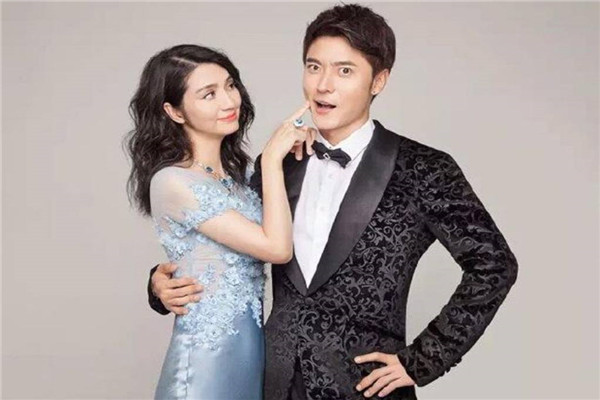 肉丸子事件是哪个明星 洪欣被塞肉丸子是怎么回事