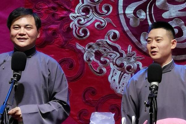 ����ӢΪʲô������ƽ ����Ӣ��˭�ݵ�