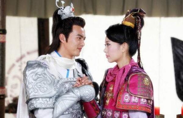 Ѧ��ɽ��ԭ����˭ Ѧ��ɽ�������м���