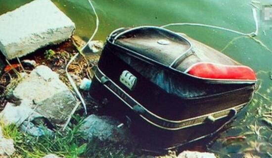 ����Ůģ������ʬ������ ��ͷƽ��ģ��Ůʬ������˭