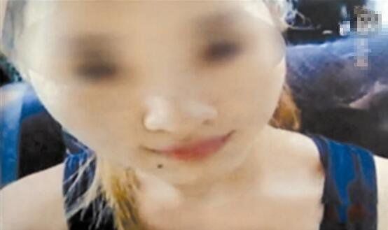 ����Ůģ������ʬ������ ��ͷƽ��ģ��Ůʬ������˭