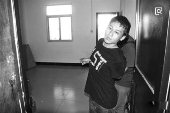 ����Ůģ������ʬ������ ��ͷƽ��ģ��Ůʬ������˭