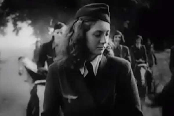 �¹�Ͷ����Ů���ж�� ��ս�ܺ�¹�Ů���³�