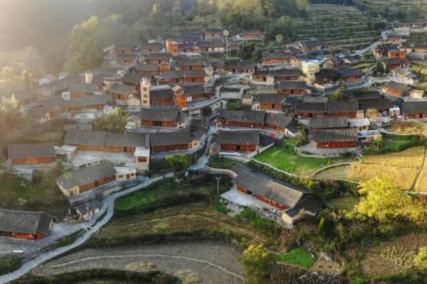 ʮ�˶����������� �����ں���ʡ�ĸ���������۾���