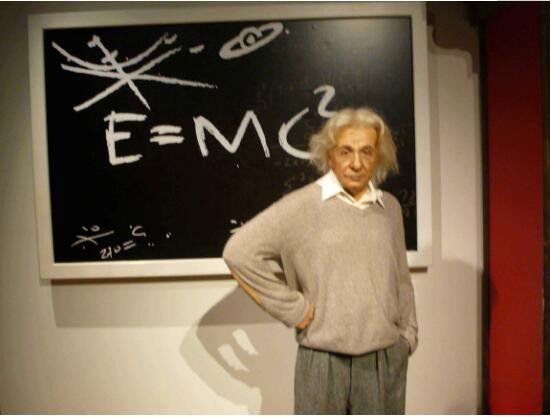 ����˹̹�Ĺ��¼�� ������������ʲô����