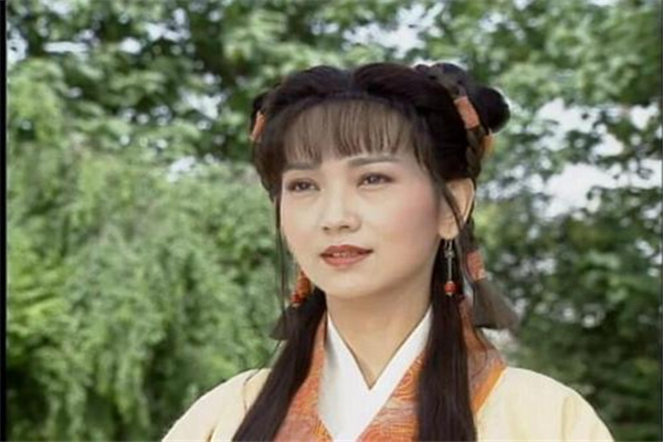 ����Ů����ʼ�ʵĹ��� ��ʼ���밢��Ů��ʲô��ϵ