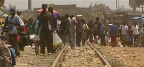 ����������Ĺ�������ǰʮ ������һ��Ĺ����ǽ�Ͳ�Τ