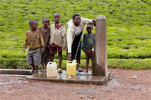 ����������Ĺ�������ǰʮ ������һ��Ĺ����ǽ�Ͳ�Τ