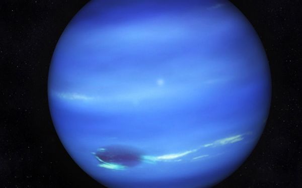 海王星的资料简介 海王星呈现蓝色的原因是什么