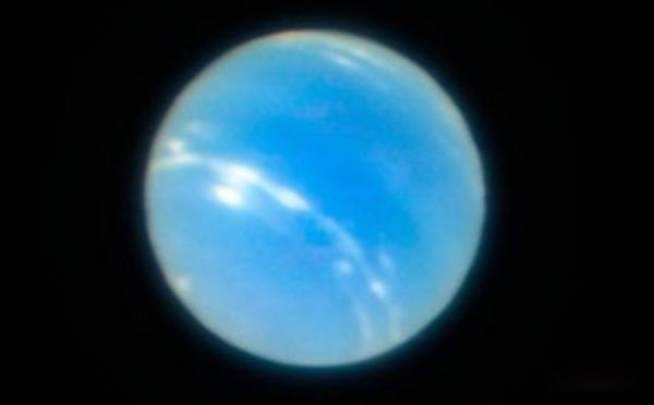 海王星的资料简介 海王星呈现蓝色的原因是什么