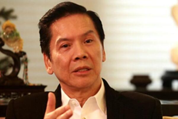 ��ǿ��С����Ů�� ��С������ǿ�������ʲô��ϵ