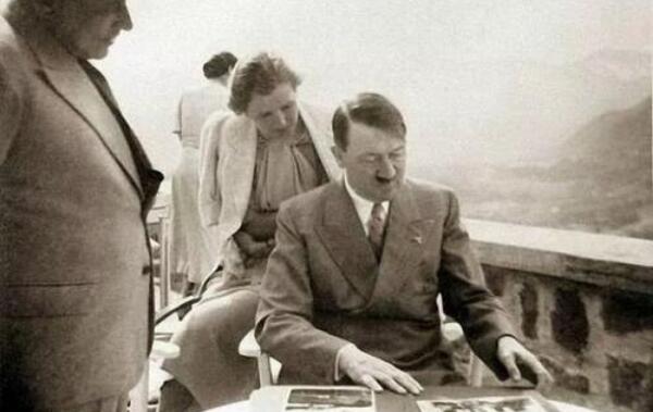 �����ͰͶ�����������Ư���� ϣ���յ�����Ůϲ������