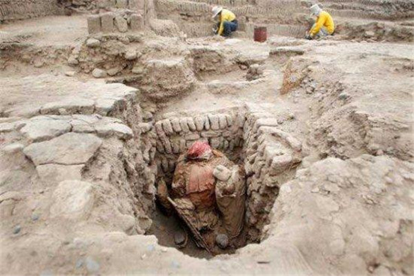 Ǭ���ǲ���������Ĺ ������Ĺλ����ʲô�ط�