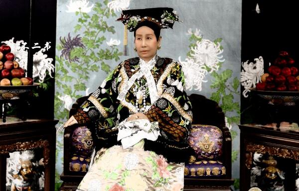 �������ɷ�Ͷ��ӽ�ʲô���� ��ʵ����̫����˭�����Ӱ�