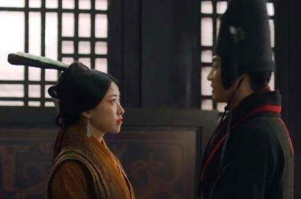 �Լ����˶����� ������Ƕ���������