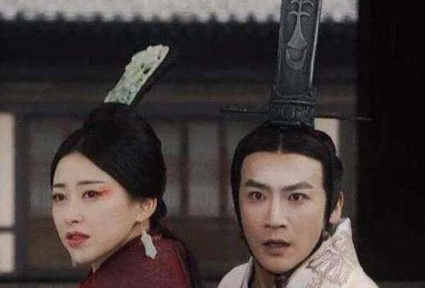 �Լ����˶����� ������Ƕ���������