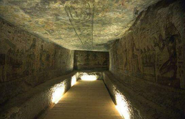 ��������������Ļ��Ǽٵ� α����ʷ�����Ǻ�����ٵ�