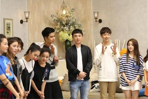 ��˼�ϲ���������������� �б������˾��ǲ�һ����