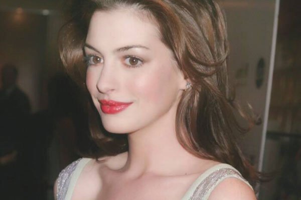 ���ݺ�ɪޱ������Ϸ����Щ�Ϲ���˭ ��Ϊʲô���������ܻ�ӭ