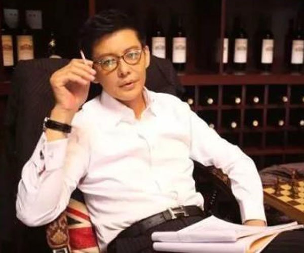 ��ǰ�Ͷ������� �ÿ������˹�Ȼ̫���