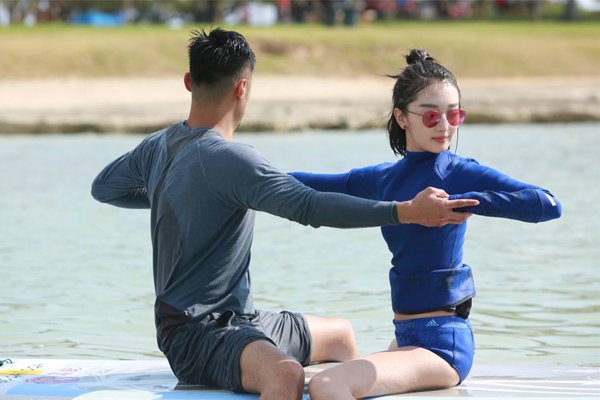 �ܶ����߹� һ��������ıŮ�ɲ���Ҫ�߹��