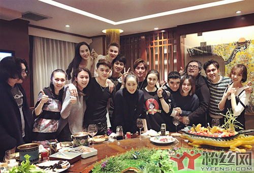 朱一龙镇魂女孩怎么回事 不是说他娶了他大学同学结婚了吗