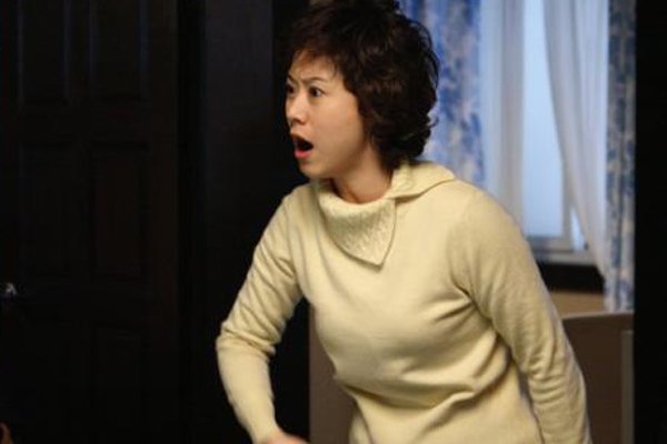 �Ϻ�������Ů����״ Ů������������˭����