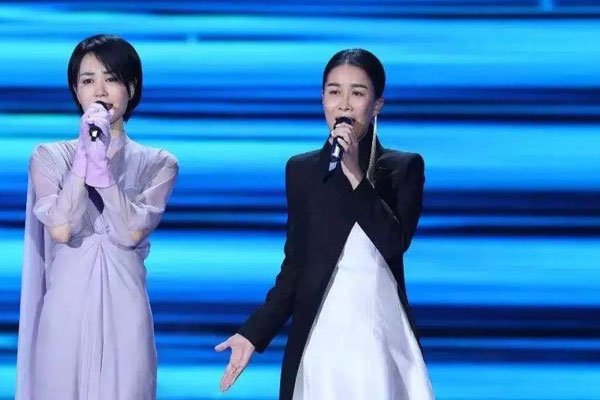 ��Ӣ���ƶ䷢����ʲô ���ɱ�������Ϊͽ�ܺ�����