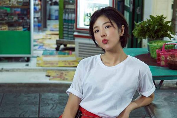 吐槽大会赵奕欢遭禁播 抓着拍戏的点就不放