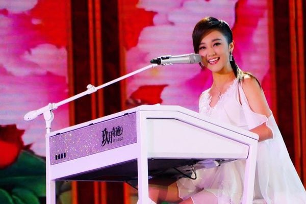 �����漣��С�������� ��С���ǹھ��ߺ�ȫƾʵ��