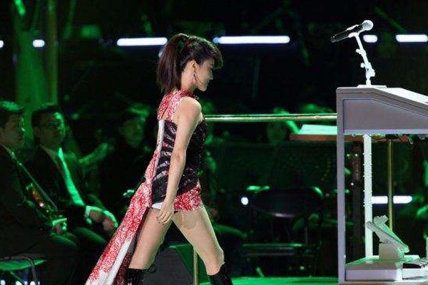 �����漣��С�������� ��С���ǹھ��ߺ�ȫƾʵ��