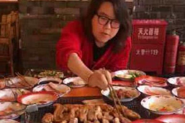 ����ʦ��θ��������� ����ֻ�ܴ�����û����������