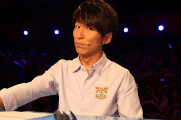 ����������ʵ������ �Ѹ��Զ������ݳ��Ứ��˭������