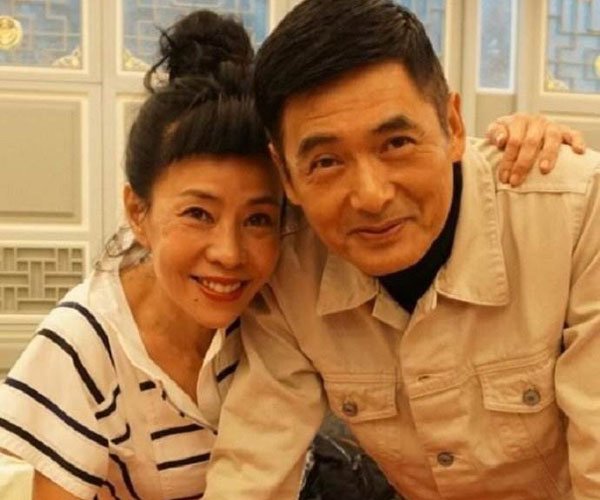 �������ų�������Ƭ ������Ů�˸����䲻�Ϸ���